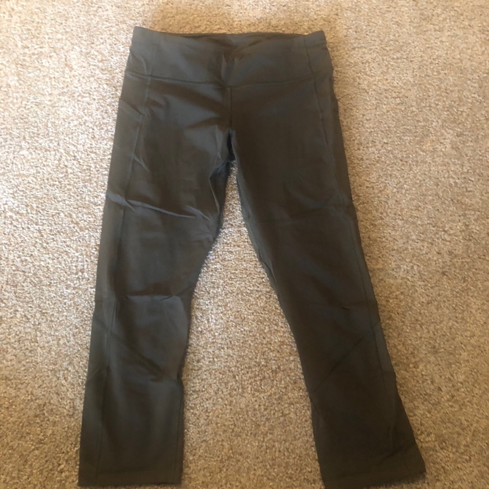 Pace Rival Crop Olive Green